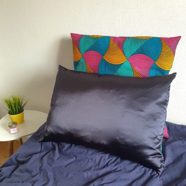 taie d'oreiller réversible satin wax fermeture éclair curly nights ARLEQUIN