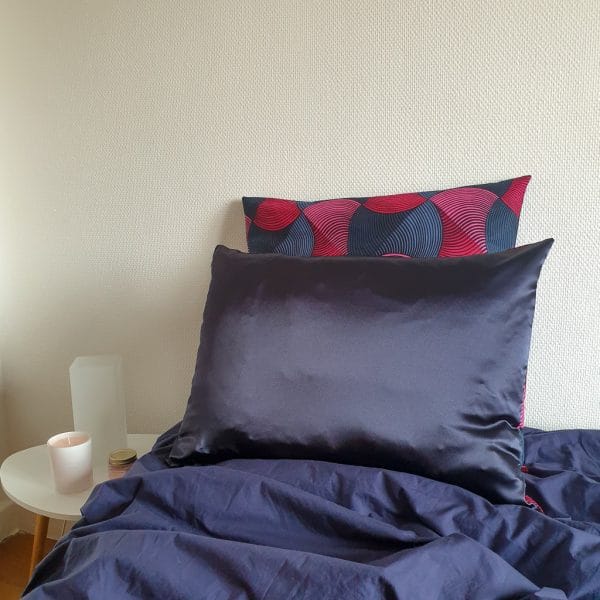 taie d'oreiller réversible satin wax fermeture éclair curly nights VALENTINE