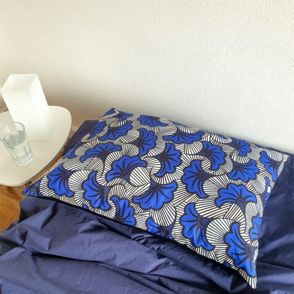 taie d'oreiller réversible satin wax fermeture éclair curly nights REVE BLEU