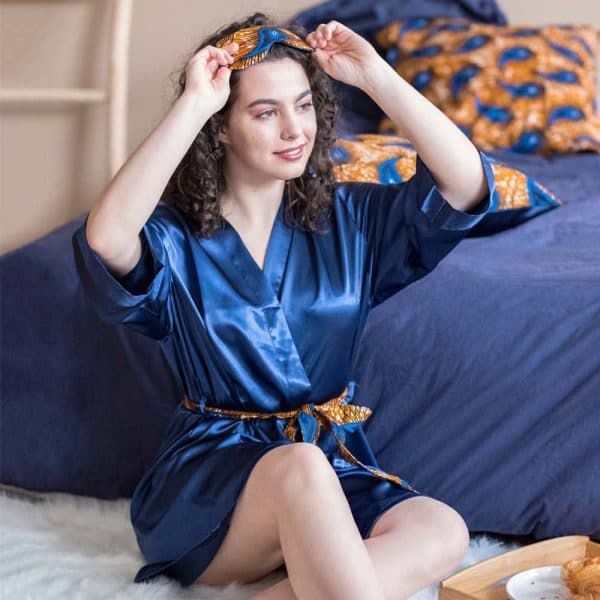 masque de nuit de sommeil wax satin curly nights PAON D'OR